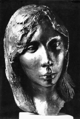 133 - Portrait Head of Verette Finlay 1978 (Bronze).jpg